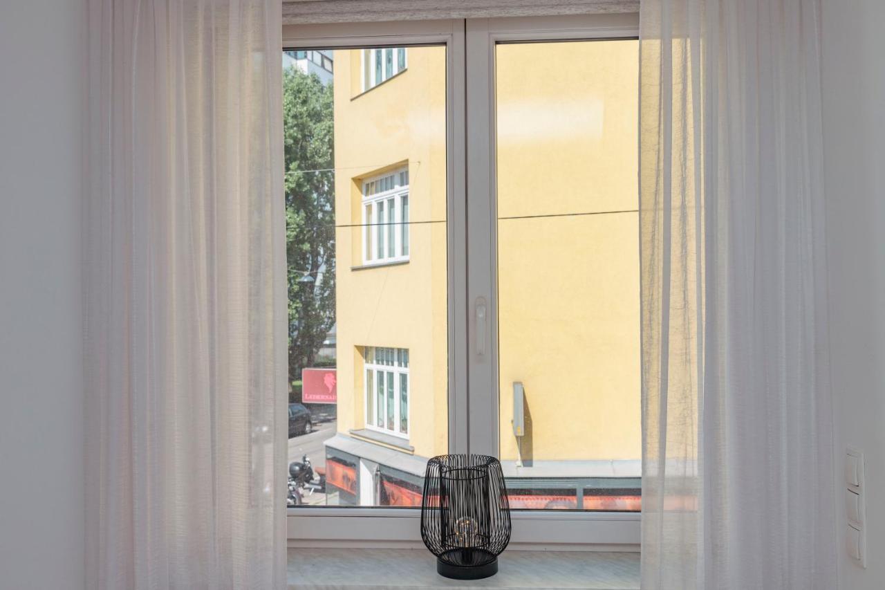 Beautiful 2-Bedroom Apartment Near Schoenbrunn Viena Exterior foto
